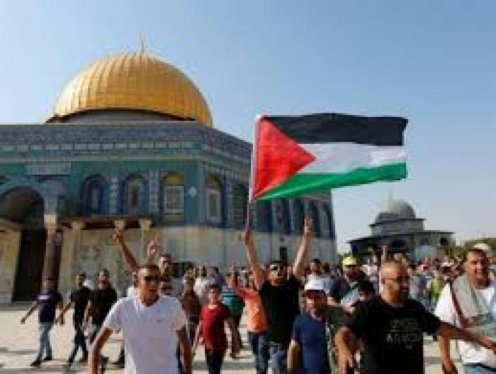 الاحتلال يعيد فتح أبواب المسجد الأقصى بعد إغلاقها لساعات