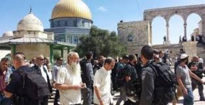 وزير صهيوني يقود اقتحاماً للمسجد الأقصى