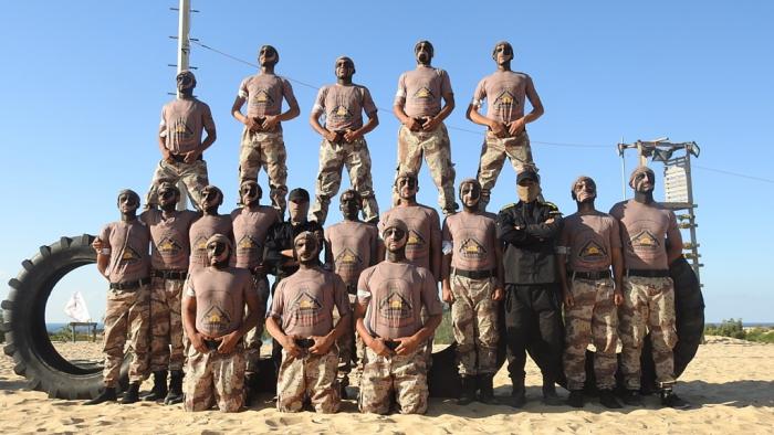 عباس زكي : من يمس سلاح المقاومة ليس وطنيًا وسنعيد تسليح كتائبنا في غزة