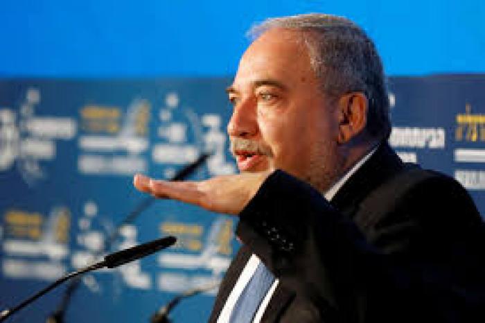 ماذا قال ليبرمان عن فتح المعابر ؟! متجاهلاً بينيت