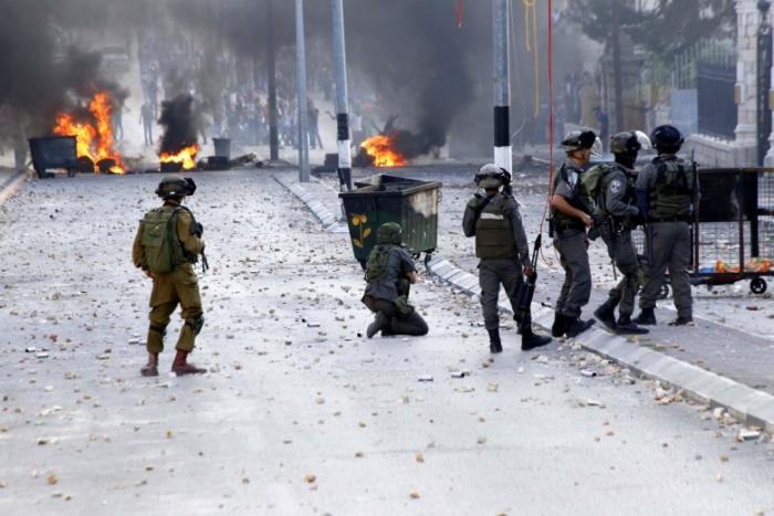 الحكومة تدين اقتحام قوات الاحتلال مجمع فلسطين الطبي