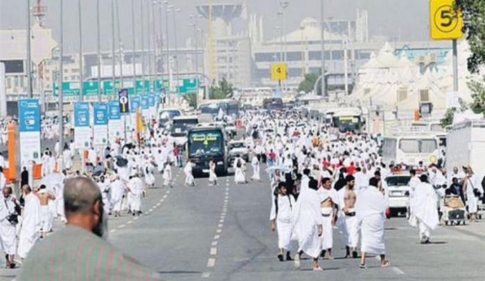 بدء توافد حجاج بيت الله الحرام إلى مشعر منى لقضاء يوم التروية