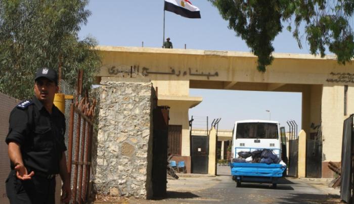 السلطات المصرية تواصل فتح معبر رفح لليوم الرابع 