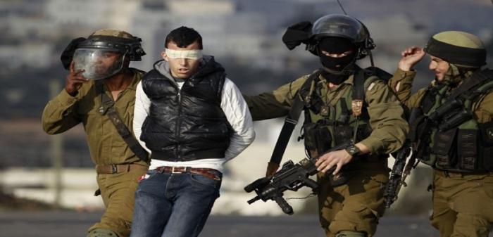 حملة إعتقالات في مناطق متفرقة بالضفة والقدس