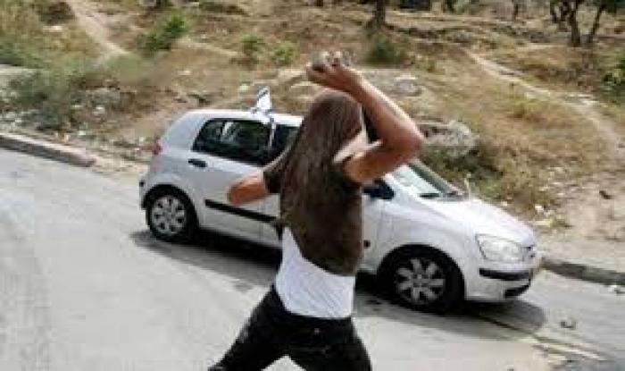 اصابة مستوطنة جراء القاء حجارة شمال رام الله