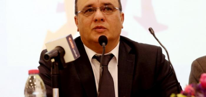مسلحون مجهولون يهاجمون مركبة وزير الشؤون الإجتماعيّة