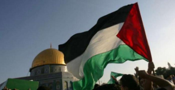 الإعلام العبري: دولتان تتجهان لنقل سفارتيهما إلى القدس