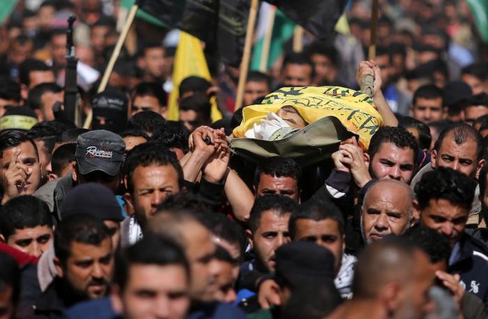 وزارة الصحة : 305 شهداء ونحو 18 ألف جريح بغزة منذ بدء مسيرة العودة