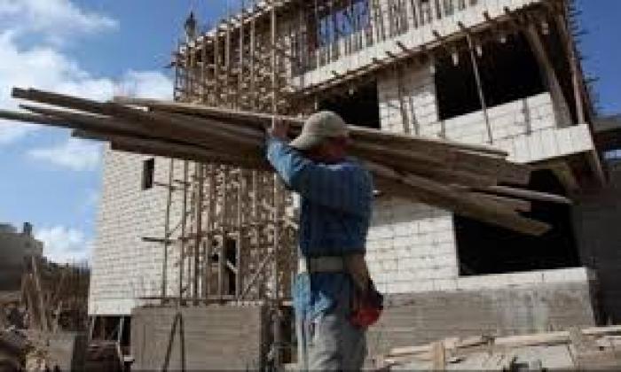 اعتقال 18 عاملاً فلسطينياُ بحجة العمل بدون تصاريح
