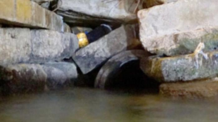 بالصور .. طيران الإحتلال دمر نفقا بحرياً الاحد الماضي شمال قطاع غزة