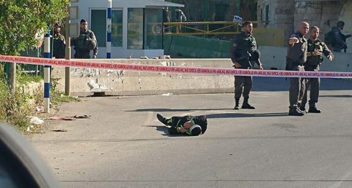 الاحتلال يطلق النار على شاب قرب المسجد الابراهيمي بالخليل