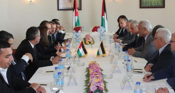 اتفاق فلسطيني أردني لرفع قيود اسرائيل امام التبادل التجاري