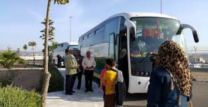 دفعة من أهالي أسرى غزة يتوجهون لزيارة أبنائهم في سجن نفحة