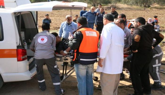  74 إصابة برصاص الاحتلال على حدود غزة