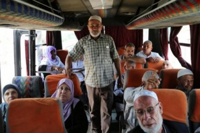 12 شخص من أهالي أسرى غزة يزورون أبنائهم في معتقل ايشل