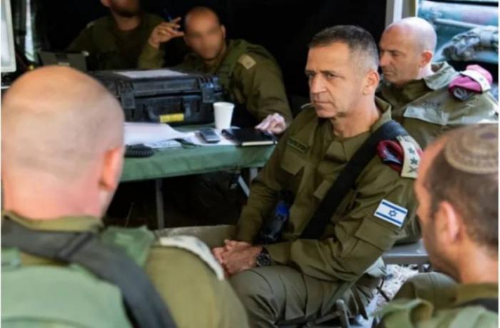 رئيس أركان الجيش الصهيونى يجرى جولة تفقدية لفرقة غزة