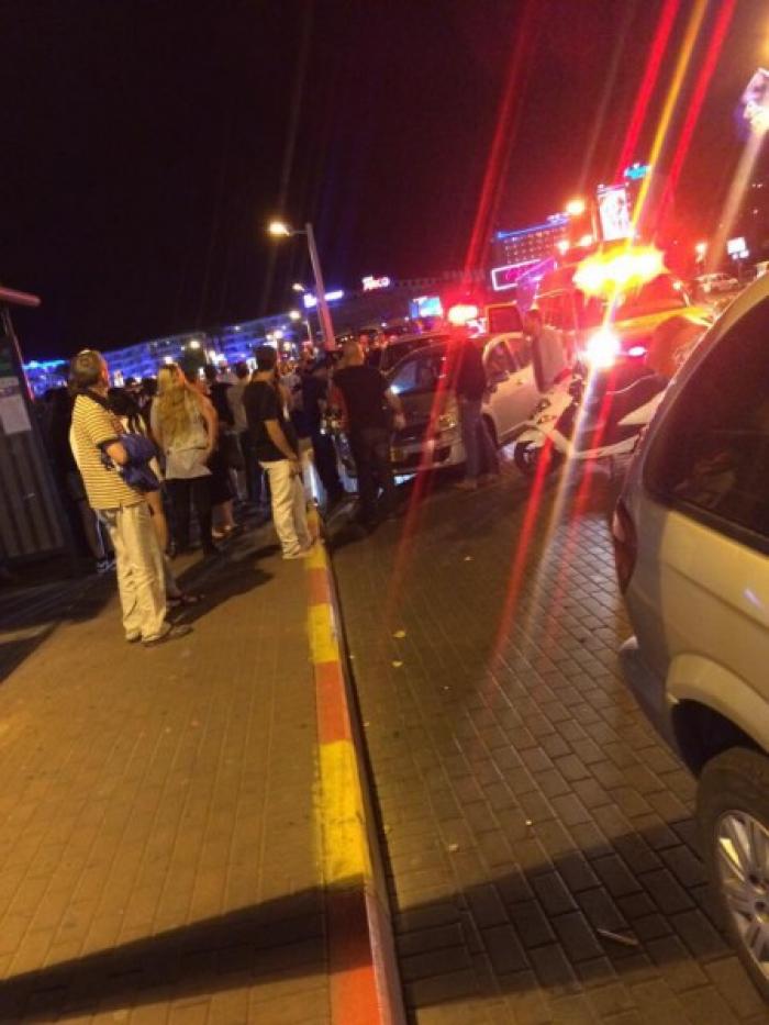 بالصور : اصابة 3 صهاينة بجروح خطيرة في إطلاق نار في ايلات