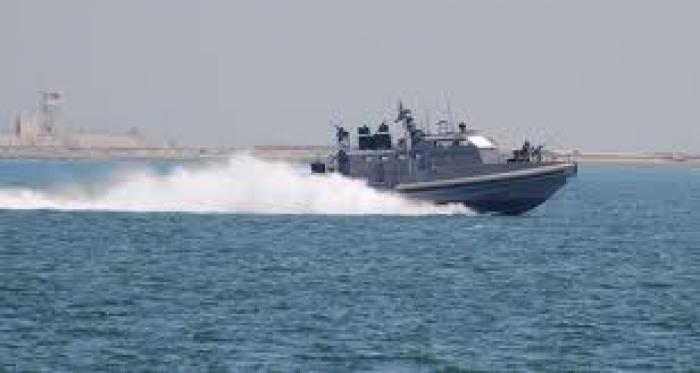 الزوارق الحربية تطلق النار على الصيادين شمال القطاع