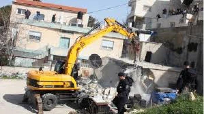 الاحتلال يهدم منزلا في الشيخ جراح بالقدس