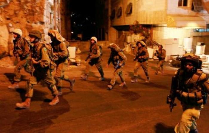 الاحتلال يعتقل طفلة  بزعم حيازتها على سكين