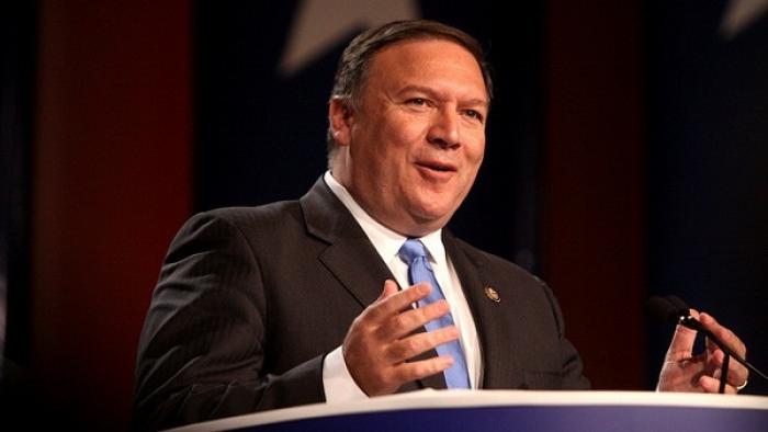 رئيس CIA الأمريكية يجتمع مع الرئيس عباس في رام الله أمس