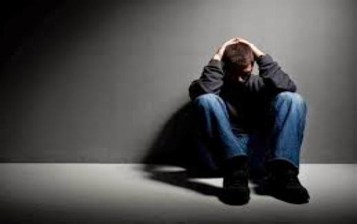 لماذا تسعى المخابرات لتجنيد حديثي السن ؟