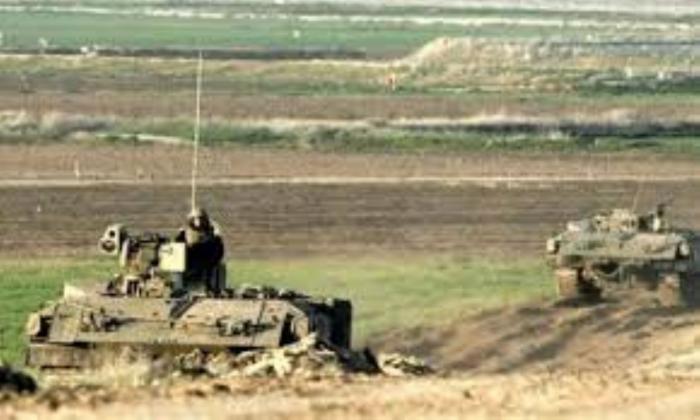 توغل محدود لآليات الاحتلال شرق بلدة بيت حانون شمال قطاع غزة