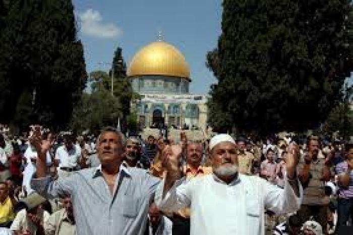  الاحتلال الصهيوني يمنع أهالي غزة من الصلاة في المسجد الأقصى