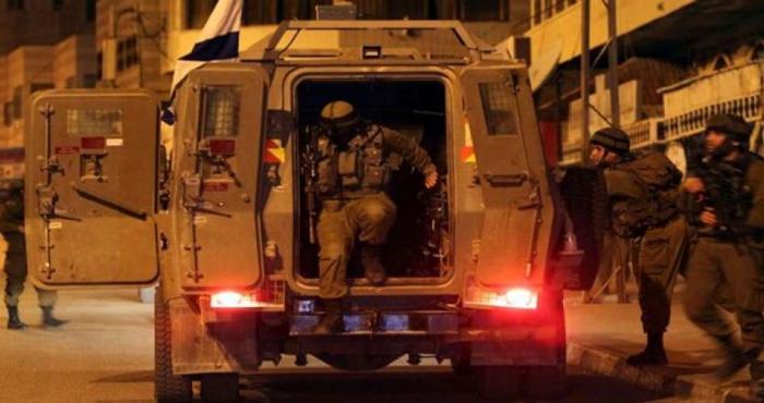 الاحتلال يعتقل 6 مواطنين من مناطق متفرقة بالضّفة الغربية