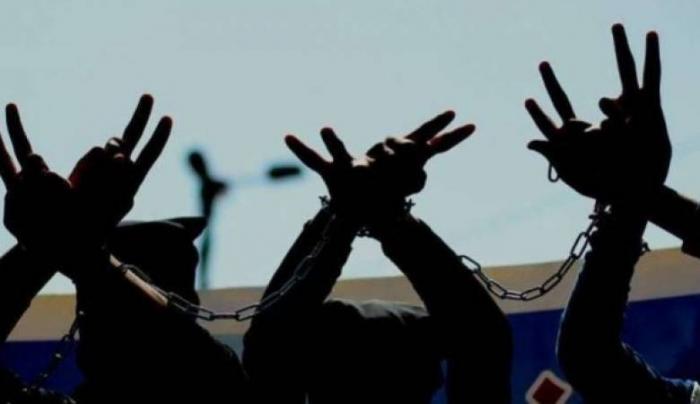 الأسرى الإداريون يواصلون مقاطعة محاكم الاحتلال لليوم العاشر على التوالي