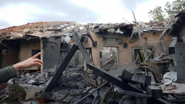 بالصور : إصابة 7 صهاينة بصاروخ أطلق من غزة على شمال تل الربيع المحتلة