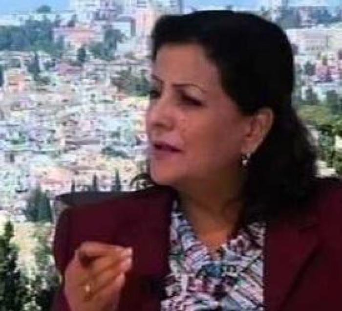 الاحتلال يمنع عضو المجلس الثوري لفتح سلوى هديب من زيارة قطاع غزة
