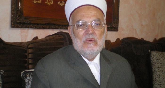 الشيخ صبري:توافد المصلين للأقصى والابراهيمي يحفز على إعمارهما والتمسك بهما