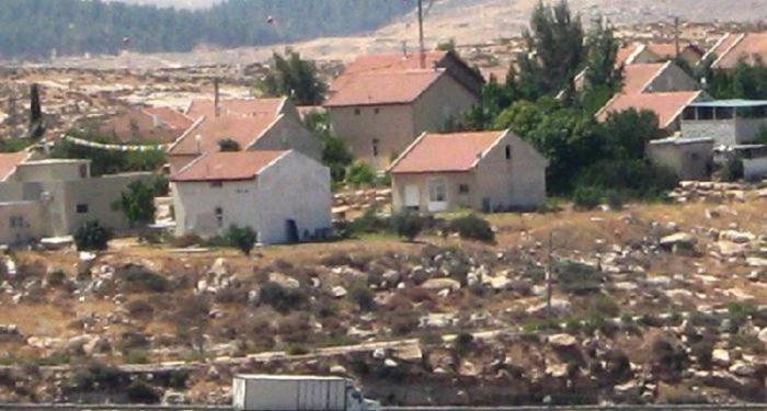 بلدية الاحتلال بالقدس تبدأ اعمال بناء استيطاني في رأس العامود