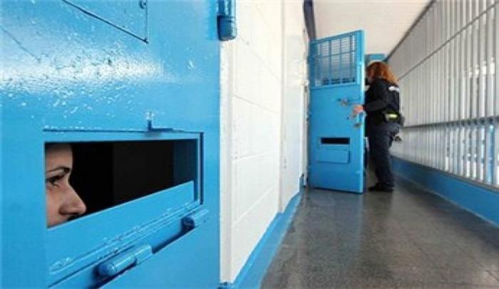 الاحتلال يواصل تضييق الخناق على الأسيرات بـسجن  هشارون