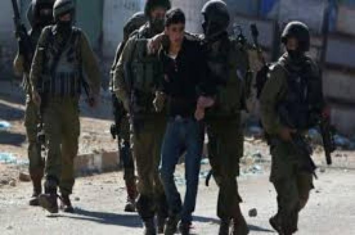 اعتقال 9 فلسطينيين ومصادرة آلاف الشواكل بالضفة