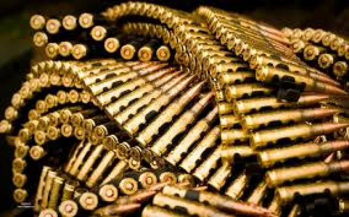 الاحتلال يعتقل فلسطيني بحوزته 4000 طلقة نارية