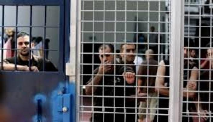  7 أسرى يدخلون أعوامًا جديدة في سجون الاحتلال 