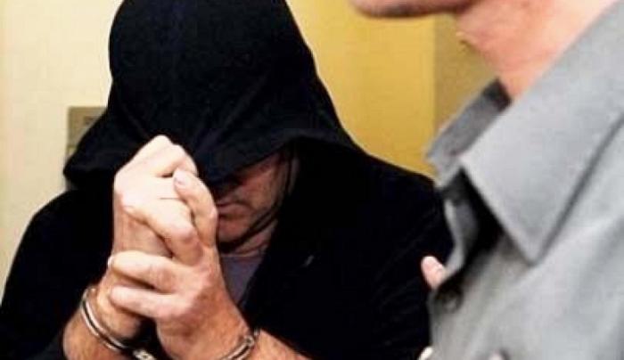 العميل (ي ، أ): خالتي أسقطتني في وحل العمالة