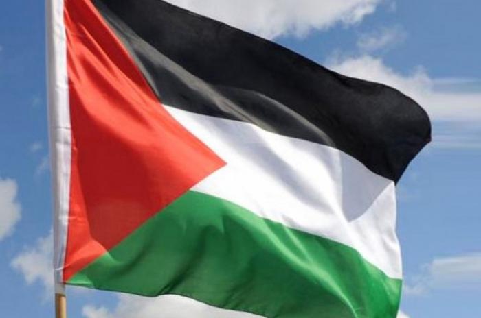 العلم الفلسطيني ينتظر نتنياهو في نيويورك اليوم
