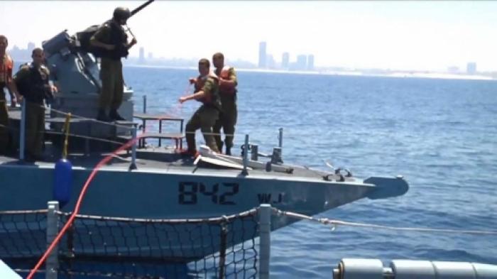 بحرية الاحتلال تهاجم الصيادين في بحر غزة  