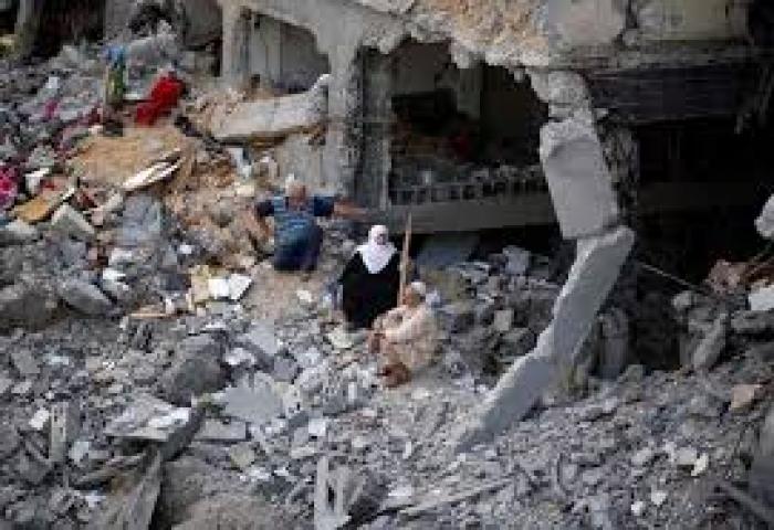 مع دخول حصارها العام الثالث عشر... الأورومتوسطي: غزة تنهار