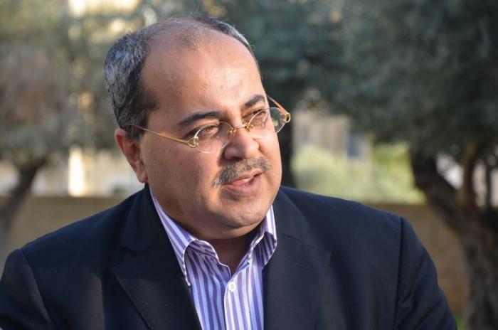 النائب الطيبى يحذر من مغبة قيام ترامب بزيارة المسجد الأقصى