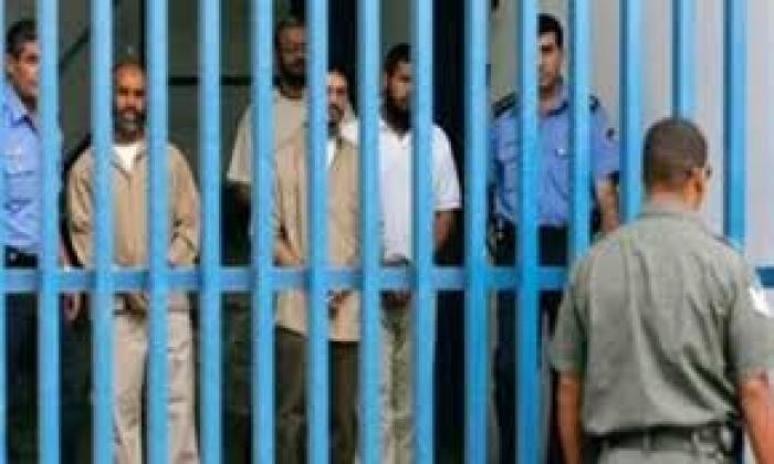 تفاصيل الاتفاق المبدئي الذي توصل إليه الأسرى في سجن "عوفر"
