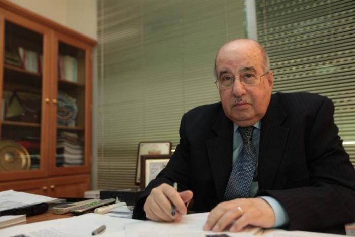 الزعنون ينعى عضو المجلس الوطني هندي الشوبكي