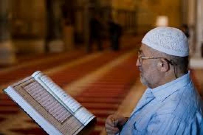 منع الرجال الأقل من 50 عاما من دخول الأقصى