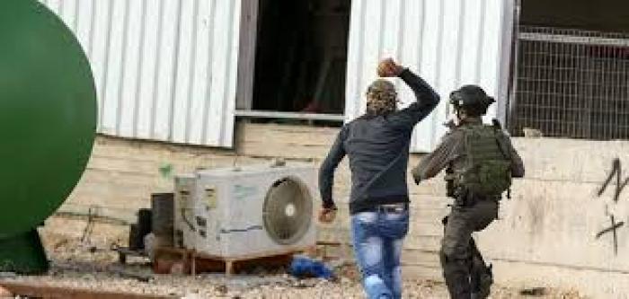 الاحتلال: تصاعد عمليات رشق الجنود والمستوطنين بالحجارة بالضفة