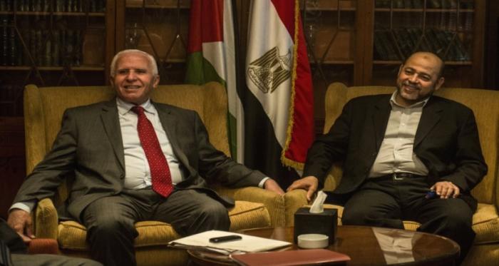 لقاءات الأحمد وأبو مرزوق: «كلاكيت» عاشر مرة