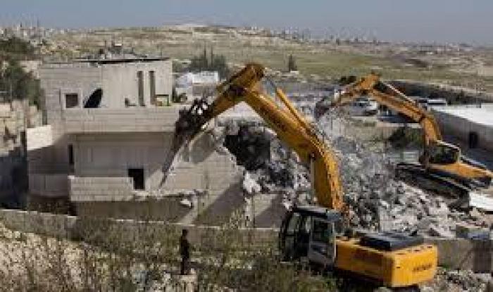 حكومة نتنياهو تُقر هدم عشرات آلاف المنازل العربية  
