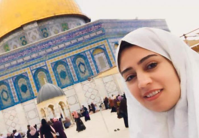 الأسيرة هبة اللبدي تواصل إضرابها المفتوح عن الطعام